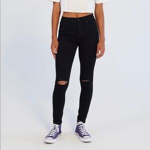 BDG Twig Ripped High-rise Skinny Jean Black